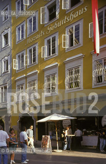 ( AUSTRIA ) SALISBURGO ( SALZBURG ) : CASA NATALE DI W.A. MOZART   - © 2001 Graziano Arici/Rosebud2 / GEO /