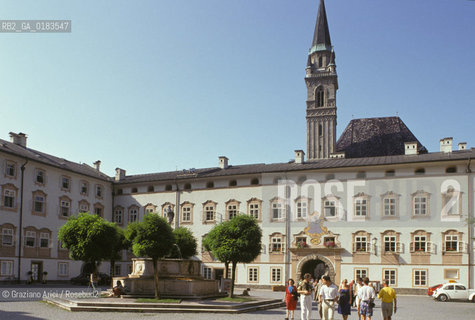 ( AUSTRIA ) SALISBURGO ( SALZBURG ) : REIHARDPLATZ   - © 2001 Graziano Arici/Rosebud2 / GEO