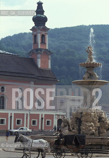 ( AUSTRIA ) SALISBURGO ( SALZBURG ) : COCCHIERI E CARROZZE A CAVALLO  - © 2001 Graziano Arici/Rosebud2 / GEO