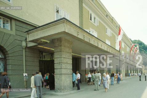 ( AUSTRIA ) SALISBURGO ( SALZBURG ) : IL FESTSPIELHAUS  - © 2001 Graziano Arici/Rosebud2 / GEO / TEATRO