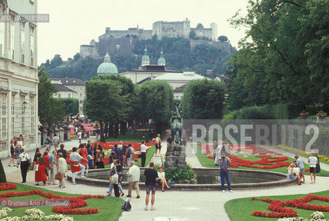 ( AUSTRIA ) SALISBURGO ( SALZBURG ) : I GIARDINI DI SCHLOSS MIRABELL   - © 2001 Graziano Arici/Rosebud2 / GEO