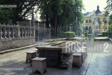 ( AUSTRIA ) SALISBURGO ( SALZBURG ) : CASTELLO DI HELLBRUNN   - © 2001 Graziano Arici/Rosebud2 / GEO / FONTANE / GIOCHI DACQUA