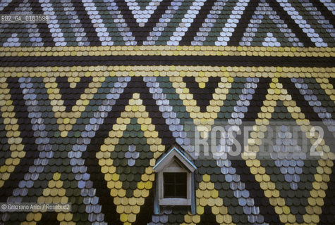 ( AUSTRIA ) VIENNA ( WIEN ) : TETTO DEL  DUOMO DI S.STEFANO  - © 2001 Graziano Arici/Rosebud2 / GEO