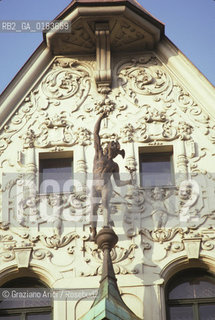 ( AUSTRIA ) VIENNA ( WIEN ) : UNA CASA DEL CENTRO - © 2001 Graziano Arici/Rosebud2 / GEO
