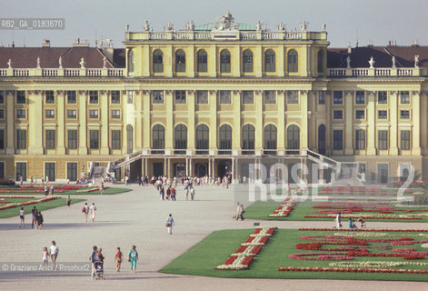 ( AUSTRIA ) VIENNA ( WIEN ) : IL PARCO DI SCHONBRUNN   - © 2001 Graziano Arici/Rosebud2 / GEO