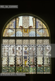 ( AUSTRIA ) VIENNA ( WIEN ) :LA CHIESA AM STEINHOF DI OTTO WAGNER - © 2001 Graziano Arici/Rosebud2 / GEO / MUSEO / ARCHITETTURA MODERNA / SECESSIONE / VETRO
