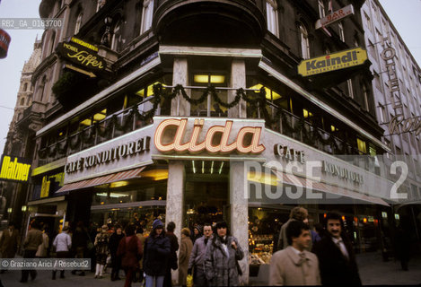 ( AUSTRIA ) VIENNA ( WIEN ) : IL CAFFE AIDA - © 2001 Graziano Arici/Rosebud2 / GEO / GASTRONOMIA.