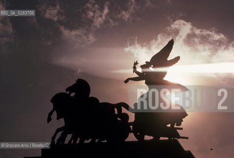 ( AUSTRIA ) VIENNA ( WIEN ) :  IL PALAZZO DEL PARLAMENTO  - © 2001 Graziano Arici/Rosebud2 / GEO