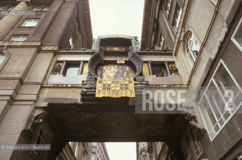 ( AUSTRIA ) VIENNA ( WIEN ) : OROLOGIO   - © 2001 Graziano Arici/Rosebud2 / GEO /