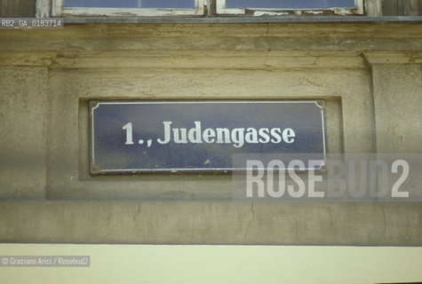 ( AUSTRIA ) VIENNA ( WIEN ) : LA STRADA DEL QUARTIERE EBRAICO   - © 2001 Graziano Arici/Rosebud2 / GEO / EBREI