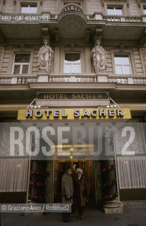 ( AUSTRIA ) VIENNA ( WIEN ) : HOTEL SACHER   - © 2001 Graziano Arici/Rosebud2 / GEO / TORTA