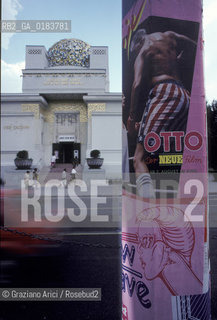 ( AUSTRIA ) VIENNA ( WIEN ) : IL PALAZZO DELLA SECESSIONE DI JOSEPH OLBRICH  - © 2001 Graziano Arici/Rosebud2 / GEO /  ARCHITETTURA MODERNA / SECESSIONE