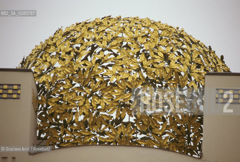 ( AUSTRIA ) VIENNA ( WIEN ) : IL PALAZZO DELLA SECESSIONE DI JOSEPH OLBRICH  - © 2001 Graziano Arici/Rosebud2 / GEO /  ARCHITETTURA MODERNA / SECESSIONE