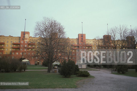 ( AUSTRIA ) VIENNA ( WIEN ) : IL KARL MARX HOF   - © 2001 Graziano Arici/Rosebud2 / GEO /  ARCHITETTURA MODERNA