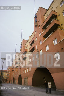 ( AUSTRIA ) VIENNA ( WIEN ) : IL KARL MARX HOF   - © 2001 Graziano Arici/Rosebud2 / GEO /  ARCHITETTURA MODERNA