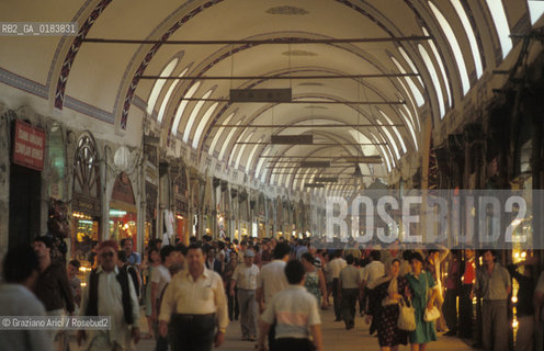 ( TURCHIA ) ISTANBUL :  IL GRAN BAZAR   - © 2001 Graziano Arici/Rosebud2 / GEO /