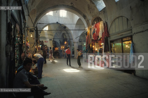 ( TURCHIA ) ISTANBUL :  IL GRAN BAZAR   - © 2001 Graziano Arici/Rosebud2 / GEO /
