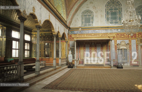 ( TURCHIA ) ISTANBUL :  PALAZZO DI TOPKAPI  - SALA DELLE UDIENZE  - © 1986 Graziano Arici/Rosebud2 / GEO / MUSEO