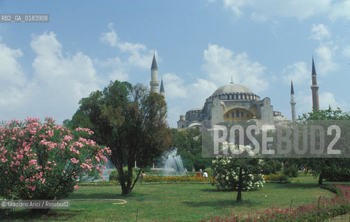 ( TURCHIA ) ISTANBUL : MOSCHEA  DEL SULTANO AHMET ( MOSCHEA BLU )   - © 1986 Graziano Arici/Rosebud2 / GEO