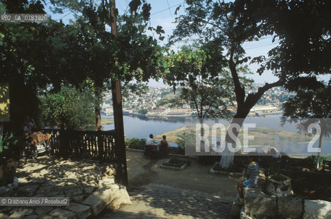 ( TURCHIA ) ISTANBUL : IL CORNO DORO DAL CAFFE PIERRE LOTI A EYUP   - © 1986 Graziano Arici/Rosebud2 / GEO