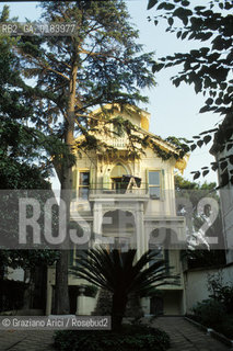 ( TURCHIA ) ISTANBUL : BOSFORO - ISOLE DEI PRINCIPI   - VILLA IN LEGNO - © 1986 Graziano Arici/Rosebud2 / GEO /