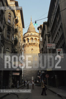 ( TURCHIA ) ISTANBUL :  TORRE DI GALATA   - © 1986 Graziano Arici/Rosebud2 / GEO