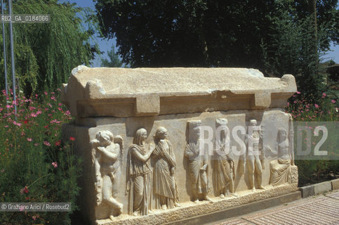 ( TURCHIA ) AFRODISIAS : SARCOFAGO  -  © 1986 Graziano Arici/Rosebud2 / GEO /