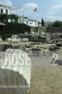 ( TURCHIA ) BODRUM :IL SITO DEL MONUMENTO FUNEBRE AL RE MAUSOLO ( MAUSOLEO )  -  © 1986 Graziano Arici/Rosebud2 / GEO / 7 MERAVIGLIE DEL MONDO