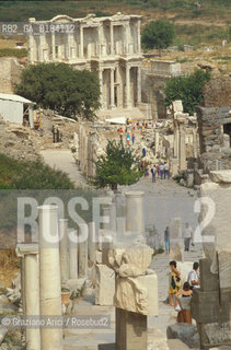 ( TURCHIA ) EFESO  : RESTI ARCHEOLOGICI - STRADA DI MARMO  -  © 1986 Graziano Arici/Rosebud2 / GEO