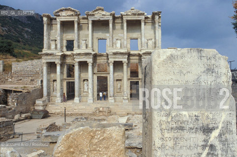 ( TURCHIA ) EFESO  : SITO ARCHEOLOGICO -  BIBLIOTECA DI CELSIUS -  © 1986 Graziano Arici/Rosebud2 / GEO