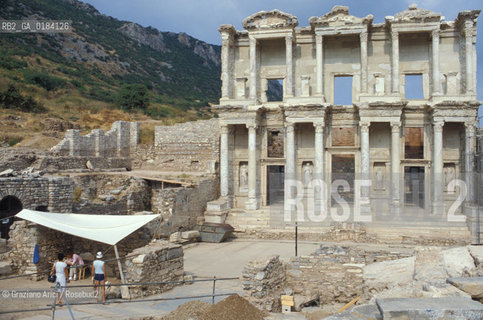( TURCHIA ) EFESO  : SITO ARCHEOLOGICO -  BIBLIOTECA DI CELSIUS -  © 1986 Graziano Arici/Rosebud2 / GEO