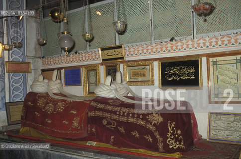 ( TURCHIA ) KONYA : MAUSOLEO DI DERVISCI DANZANTI  -  © 1986 Graziano Arici/Rosebud2 / GEO