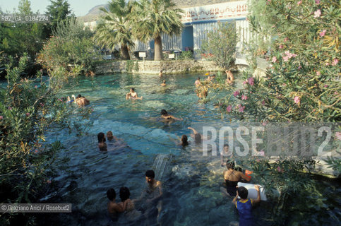 ( TURCHIA ) PAMUKKALE :PISCINA DI ACQUA TERMALE -  © 1986 Graziano Arici/Rosebud2 / GEO / TERME