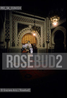 ( MAROCCO ) FEZ :  FES EL BALI  - ZAUIA DI MOULAY IDRISS II - © 1996 Graziano Arici/Rosebud2 / GEO