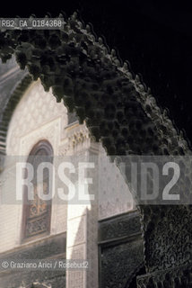 ( MAROCCO ) FEZ :  FES EL BALI  - MEDERSA  (MADRASA ) SCUOLA CORANICA ATTARINE   - © 1996 Graziano Arici/Rosebud2 / GEO