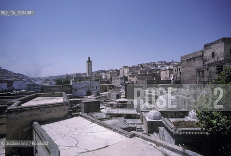 ( MAROCCO ) FEZ :  FES EL BALI  - MEDERSA  (MADRASA ) SCUOLA CORANICA SEFFARINE : PANORAMA  - © 1996 Graziano Arici/Rosebud2 / GEO