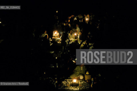 ( MAROCCO ) MARRAKECH :  LA PIAZZA JEMAA EL FNA  - © 1996 Graziano Arici/Rosebud2 / GEO