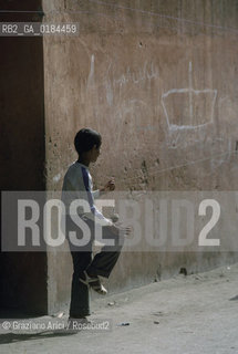 ( MAROCCO ) MARRAKECH :  MEDINA - FILATORI  - © 1996 Graziano Arici/Rosebud2 / GEO