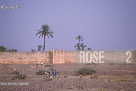 ( MAROCCO ) MARRAKECH :  -  LE MURA - © 1996 Graziano Arici/Rosebud2 / GEO