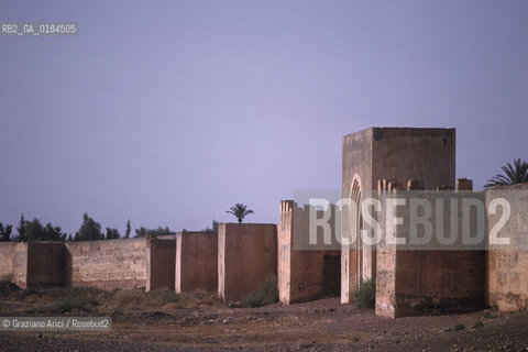 ( MAROCCO ) MARRAKECH :  -  LE MURA - © 1996 Graziano Arici/Rosebud2 / GEO