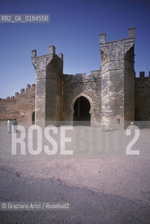 ( MAROCCO ) RABAT :  LA PORTA DELLA NECROPOLI DELLA CHELLAH  - © 1996 Graziano Arici/Rosebud2 / GEO /