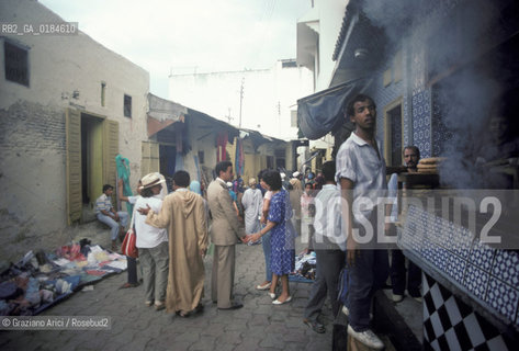 ( MAROCCO ) MEKNES : I SOUKS   - © 1996 Graziano Arici/Rosebud2 / GEO