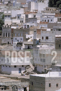( MAROCCO ) MOULAY IDRISS : LA MEDINA   - © 1996 Graziano Arici/Rosebud2 / GEO /