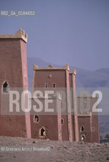 ( MAROCCO ) MAROCCO DEL SUD :VILLAGGIO DI  ER-RACHIDIA   - © 1996 Graziano Arici/Rosebud2 / GEO /