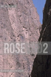 ( MAROCCO ) MAROCCO DEL SUD : GOLE DEL TODRA - © 1996 Graziano Arici/Rosebud2 / GEO