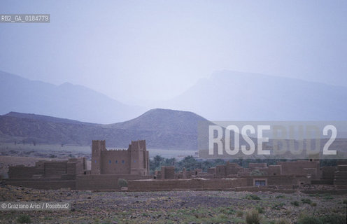 ( MAROCCO ) SUD DEL MAROCCO : VALLE DEL DRAA  - © 1996 Graziano Arici/Rosebud2 / GEO