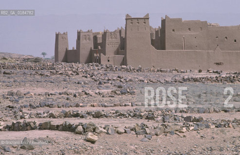 ( MAROCCO ) SUD DEL MAROCCO : VALLE DEL DRAA  - © 1996 Graziano Arici/Rosebud2 / GEO