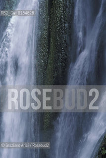 ( MAROCCO ) ALTO ATLANTE : CASCATE DI OUZOUD  - © 1996 Graziano Arici/Rosebud2 / GEO / ACQUA