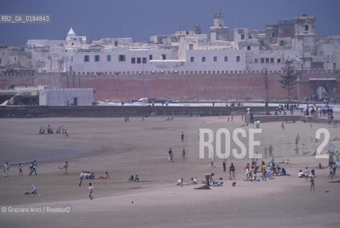 ( MAROCCO ) COSTA ATLANTICA : SPIAGGIA DI ESSAOUIRA - © 1996 Graziano Arici/Rosebud2 / GEO