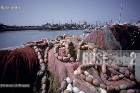 ( MAROCCO ) COSTA ATLANTICA : PORTO DI ESSAOUIRA - © 1996 Graziano Arici/Rosebud2 / GEO / RETE